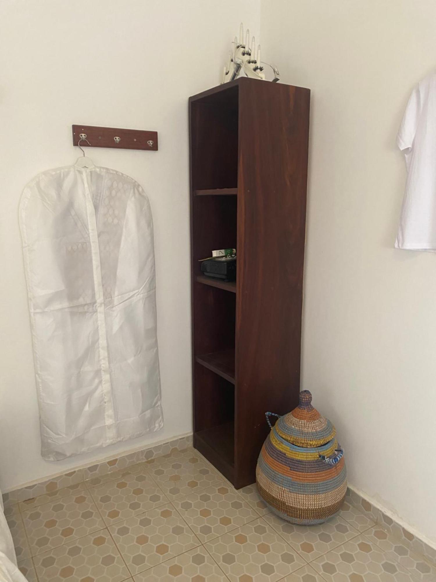 Dabo House Otel Brufut Dış mekan fotoğraf