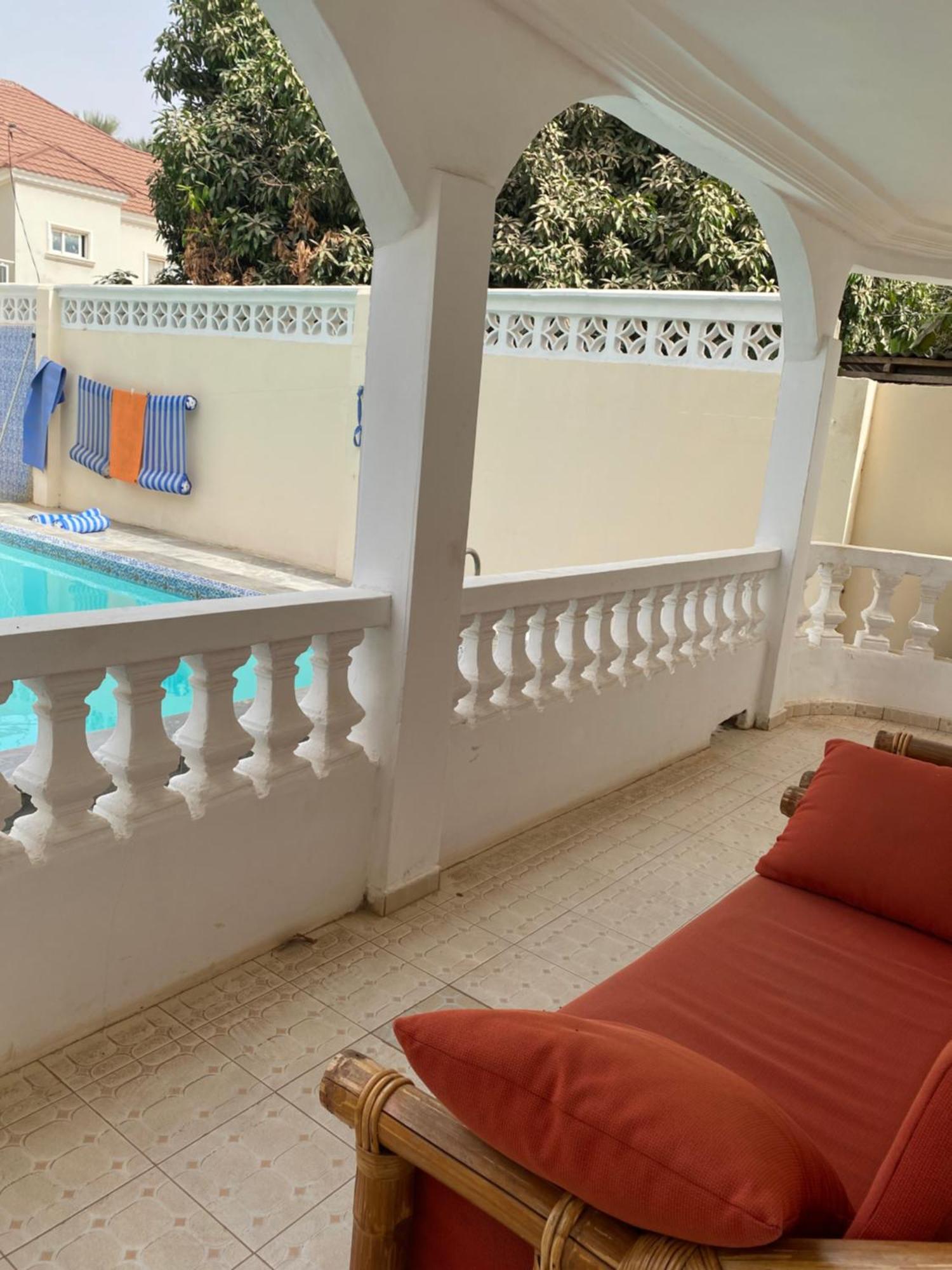 Dabo House Otel Brufut Dış mekan fotoğraf